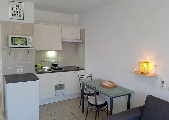 Greta Apartament Costa Del Silencio